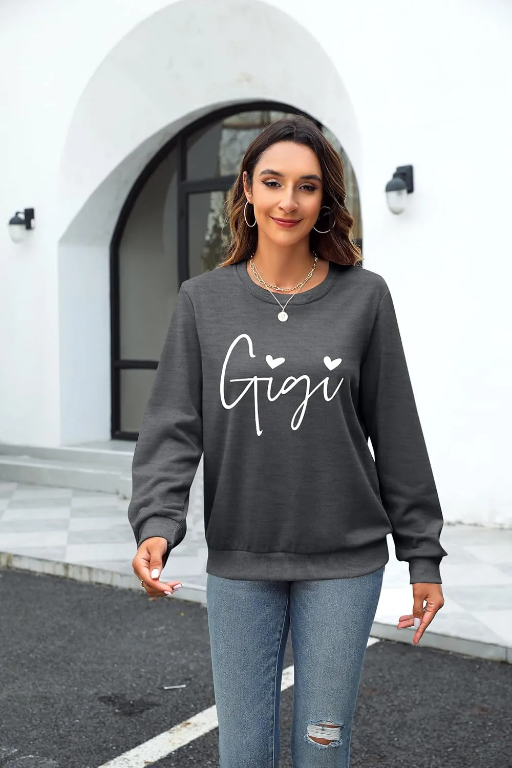 ALLTB Gigi Sweatshirt Women Gigi Heart Graphic Sweater Gifts for Grandma Nana Pullover Top Casual Long Sleeve Tee Tops
