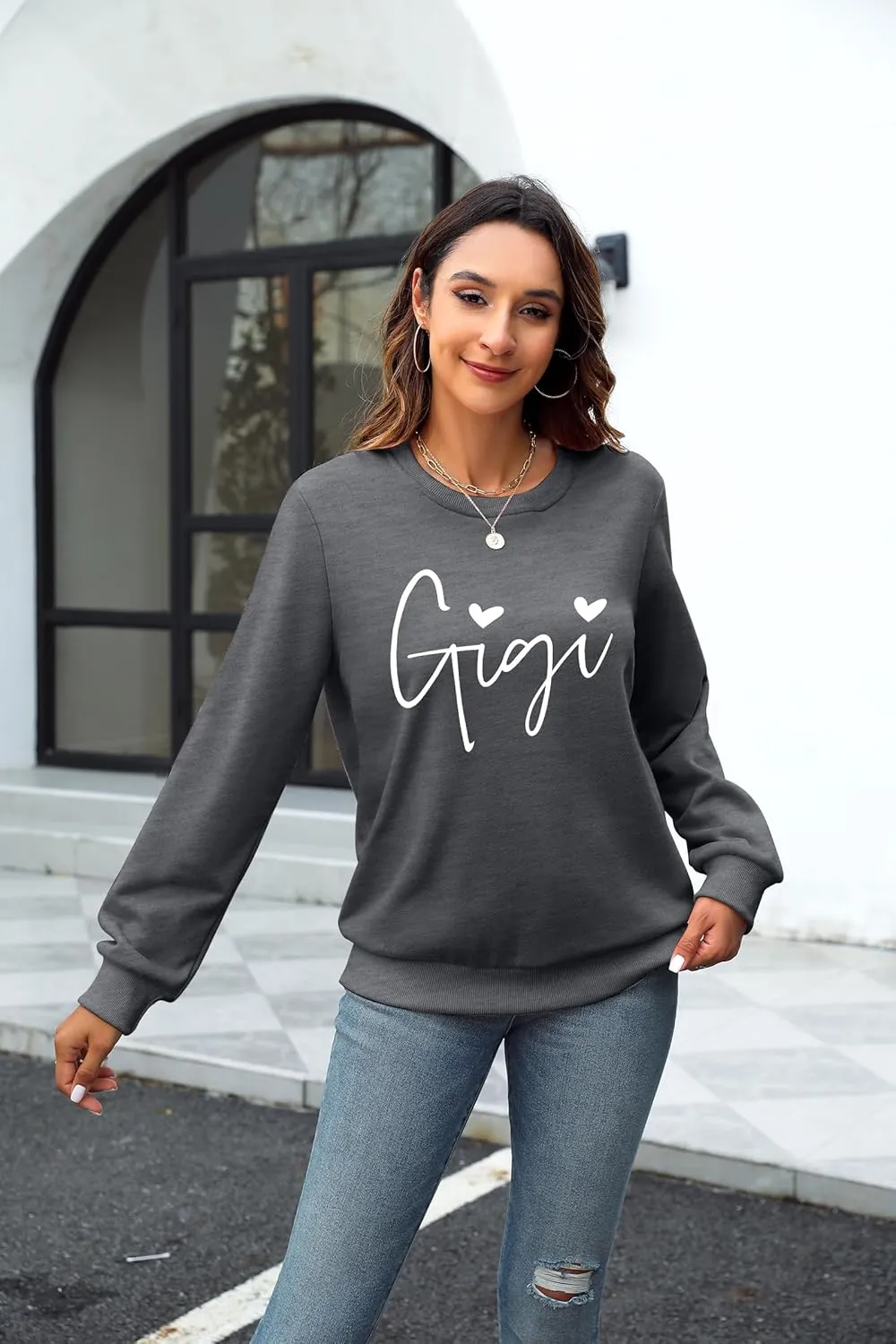ALLTB Gigi Sweatshirt Women Gigi Heart Graphic Sweater Gifts for Grandma Nana Pullover Top Casual Long Sleeve Tee Tops