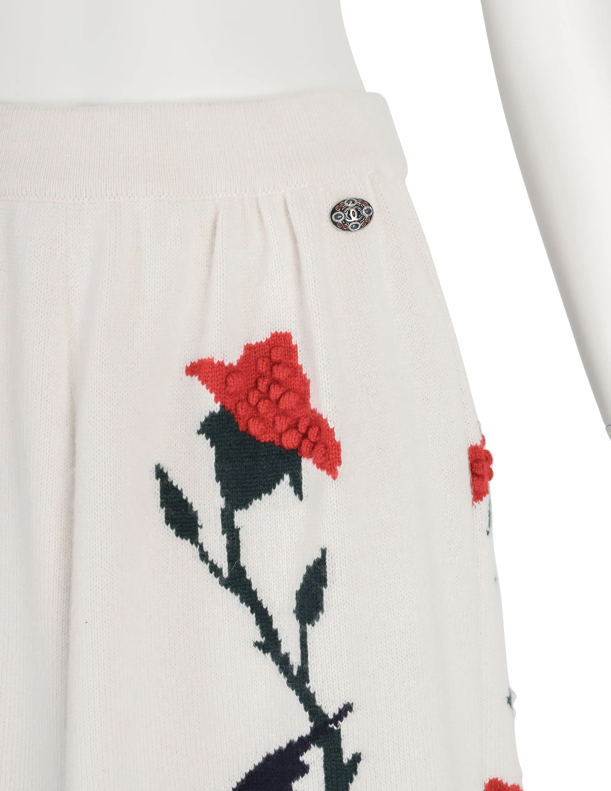 Chanel PF 2015 Black Swallow Bird Red Rose Cream Cashmere Knit A-Line Skirt