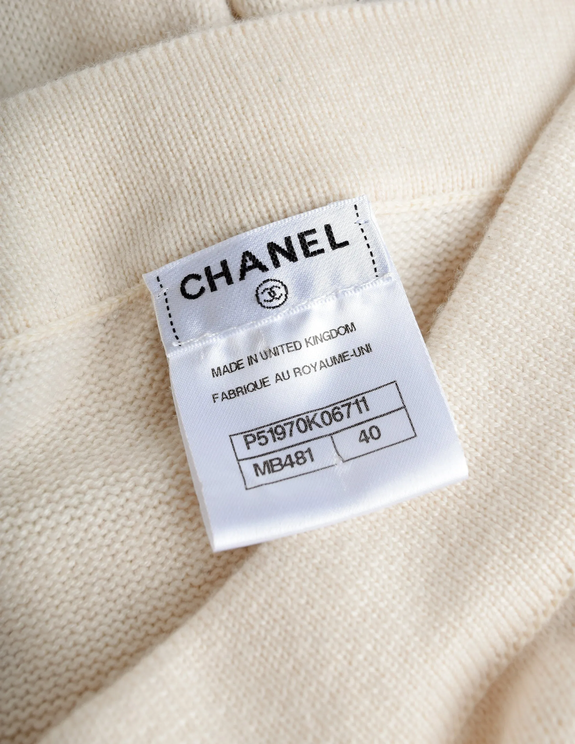Chanel PF 2015 Black Swallow Bird Red Rose Cream Cashmere Knit A-Line Skirt