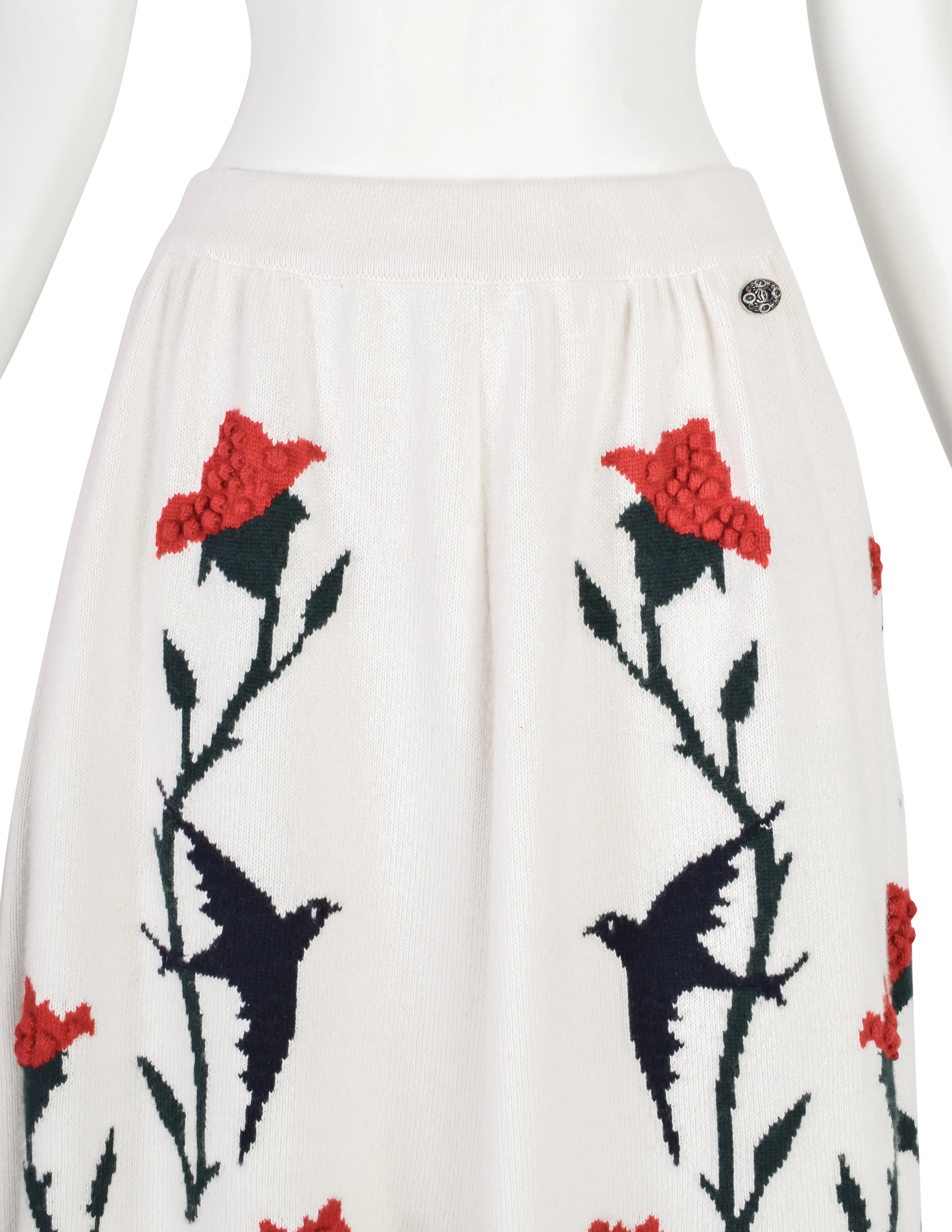 Chanel PF 2015 Black Swallow Bird Red Rose Cream Cashmere Knit A-Line Skirt