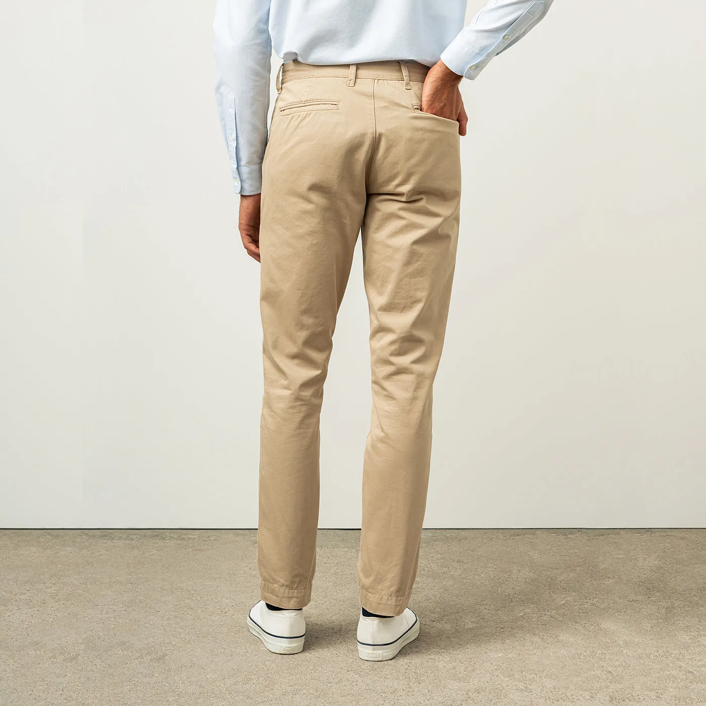 CHINOS