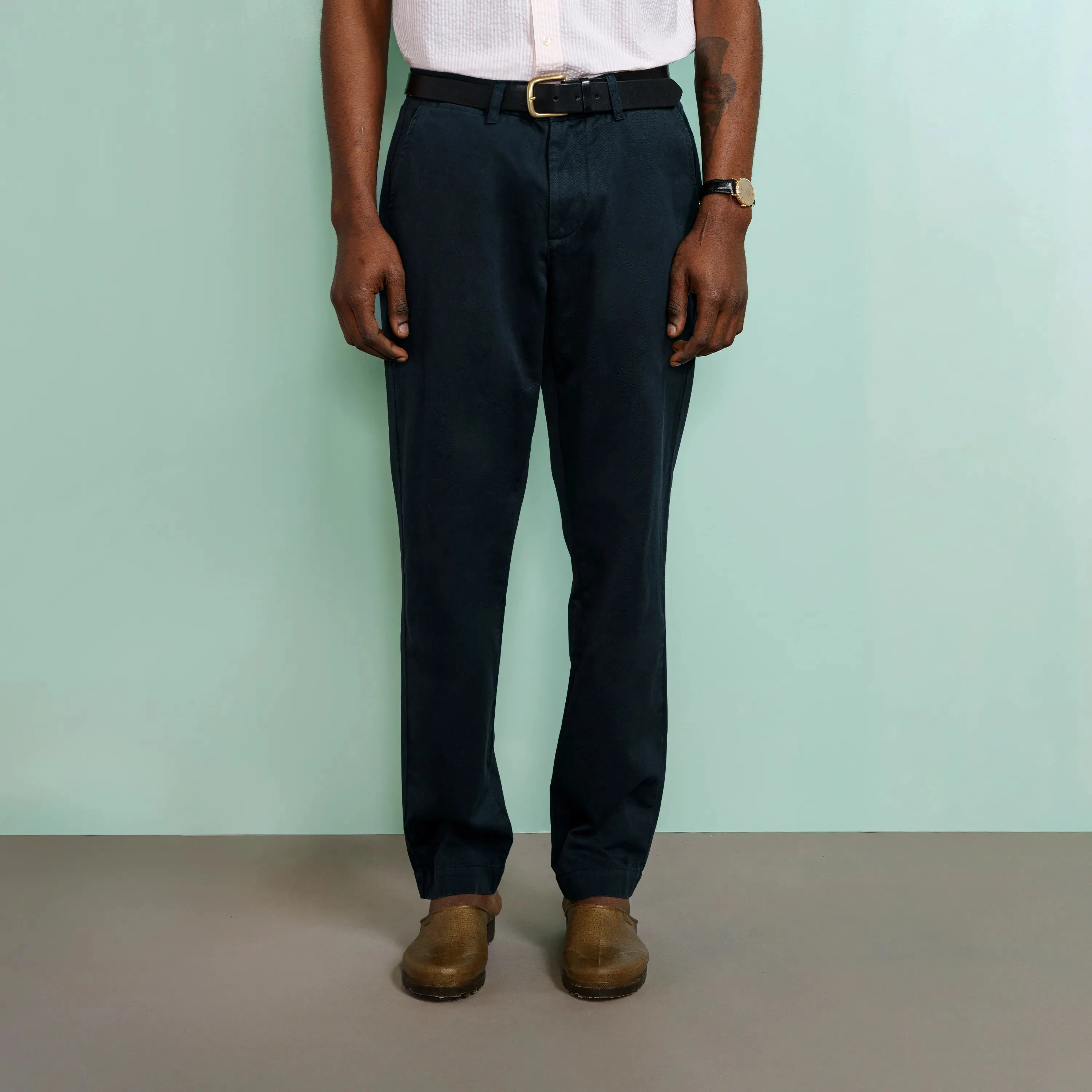 CHINOS