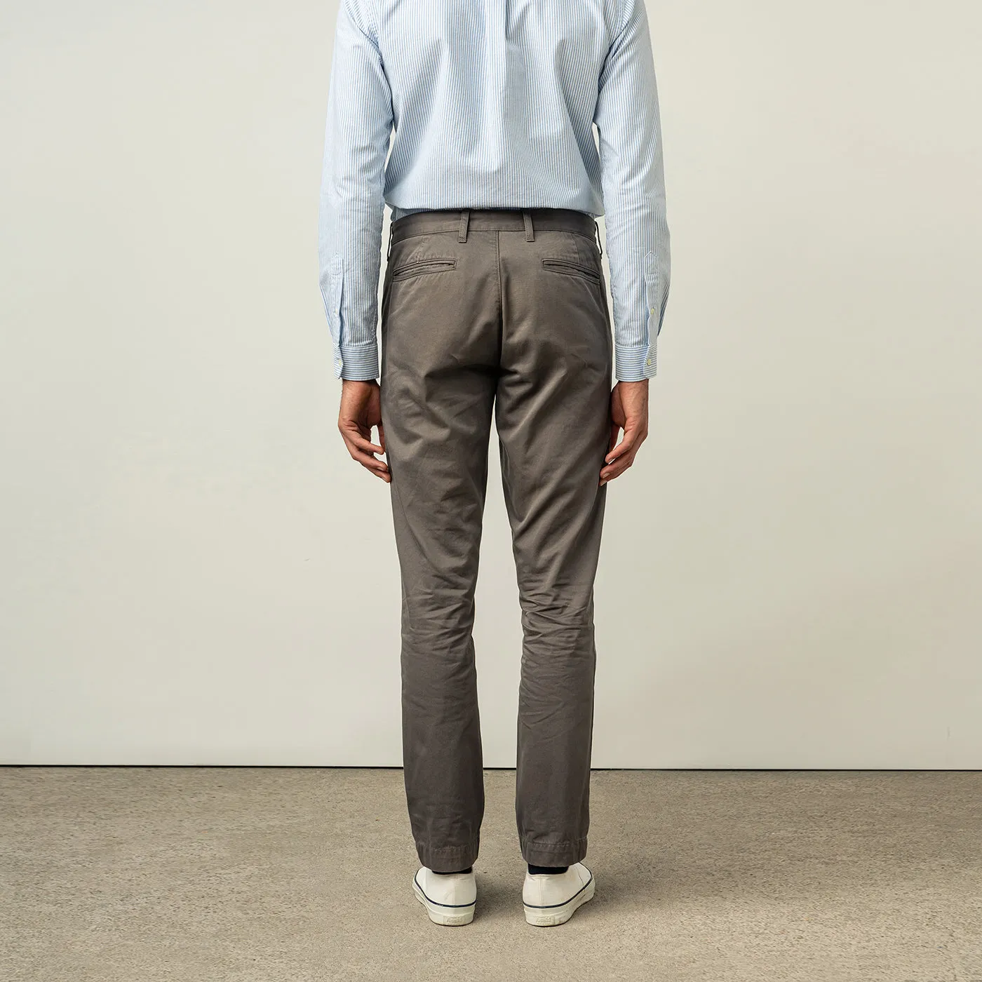 CHINOS